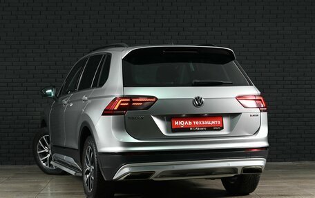 Volkswagen Tiguan II, 2019 год, 2 230 000 рублей, 4 фотография