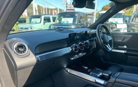 Mercedes-Benz GLB, 2021 год, 1 950 125 рублей, 25 фотография