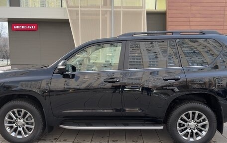 Toyota Land Cruiser Prado 150 рестайлинг 2, 2018 год, 5 050 000 рублей, 8 фотография