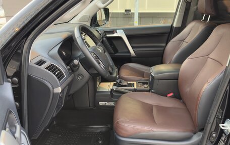 Toyota Land Cruiser Prado 150 рестайлинг 2, 2018 год, 5 050 000 рублей, 18 фотография