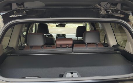 Toyota Land Cruiser Prado 150 рестайлинг 2, 2018 год, 5 050 000 рублей, 21 фотография