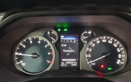 Toyota Land Cruiser Prado 150 рестайлинг 2, 2018 год, 5 050 000 рублей, 40 фотография