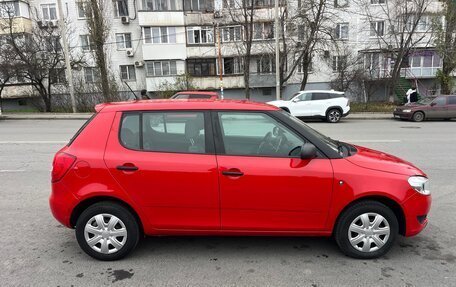 Skoda Fabia II, 2011 год, 540 000 рублей, 3 фотография