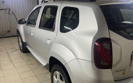 Renault Duster I рестайлинг, 2017 год, 980 000 рублей, 12 фотография