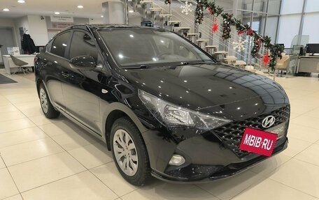 Hyundai Solaris II рестайлинг, 2020 год, 1 470 000 рублей, 3 фотография