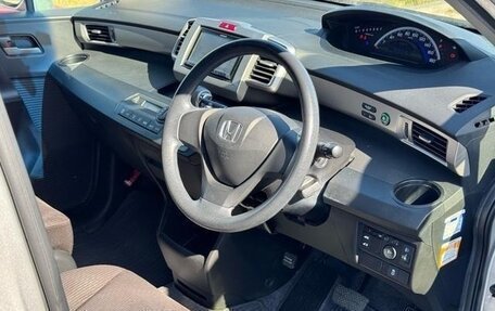 Honda Freed I, 2014 год, 732 000 рублей, 14 фотография