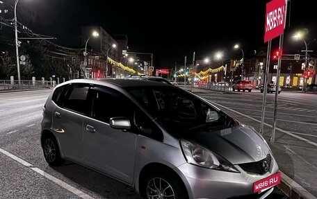 Honda Fit III, 2008 год, 610 000 рублей, 2 фотография