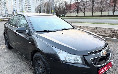 Chevrolet Cruze II, 2012 год, 915 000 рублей, 8 фотография