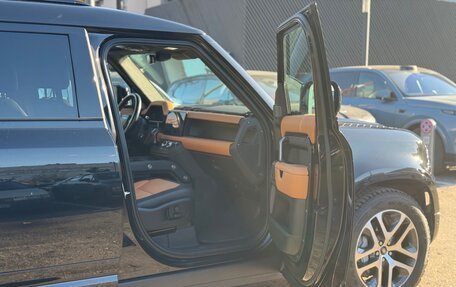 Land Rover Defender II, 2025 год, 11 990 000 рублей, 15 фотография