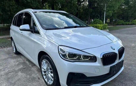 BMW 2 серия Grand Tourer F46 рестайлинг, 2022 год, 2 300 000 рублей, 1 фотография