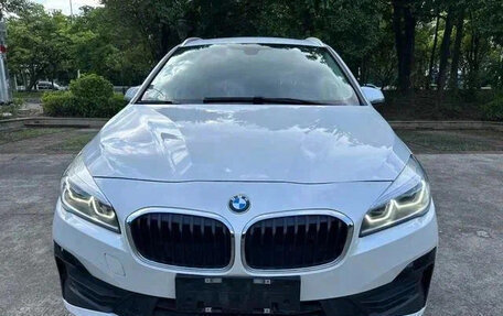 BMW 2 серия Grand Tourer F46 рестайлинг, 2022 год, 2 300 000 рублей, 2 фотография