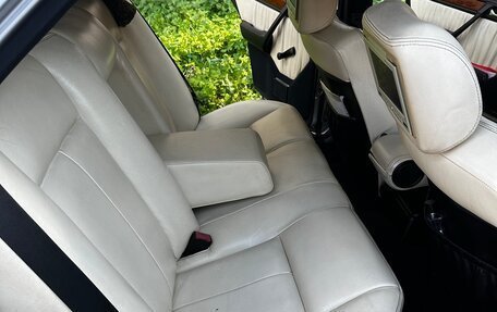 Mercedes-Benz E-Класс, 1995 год, 400 000 рублей, 8 фотография