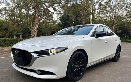 Mazda 3, 2023 год, 2 400 000 рублей, 1 фотография