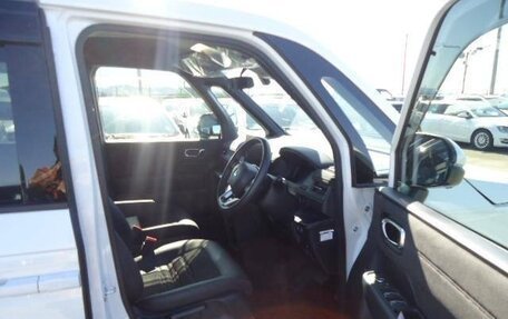 Honda Stepwgn, 2022 год, 2 800 000 рублей, 5 фотография