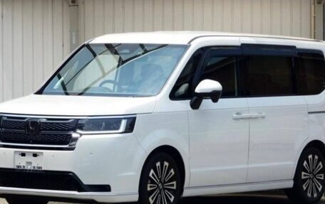 Honda Stepwgn, 2022 год, 2 800 000 рублей, 12 фотография