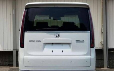 Honda Stepwgn, 2022 год, 2 800 000 рублей, 13 фотография