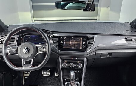 Volkswagen T-Roc I, 2021 год, 1 880 000 рублей, 8 фотография