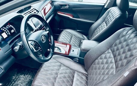 Toyota Camry, 2012 год, 1 399 000 рублей, 2 фотография