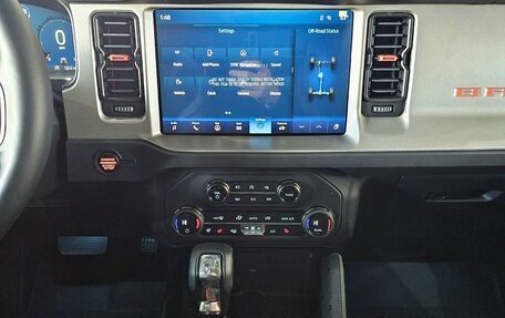 Ford Bronco, 2024 год, 13 499 000 рублей, 18 фотография