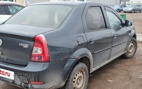 Renault Logan I, 2010 год, 279 000 рублей, 2 фотография