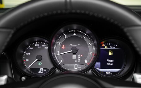 Porsche Macan I рестайлинг, 2025 год, 11 990 000 рублей, 25 фотография