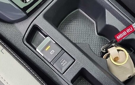 Volkswagen T-Roc I, 2021 год, 2 070 000 рублей, 8 фотография