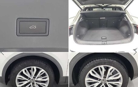Volkswagen T-Roc I, 2021 год, 2 070 000 рублей, 16 фотография
