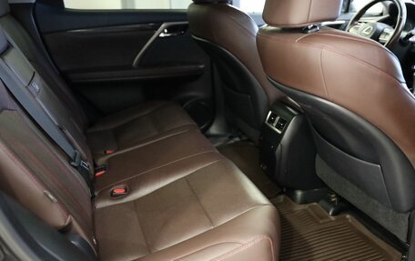 Lexus RX IV рестайлинг, 2022 год, 7 350 000 рублей, 13 фотография