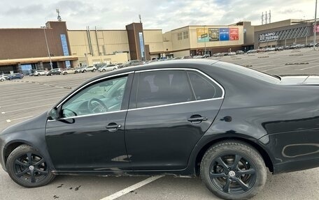 Volkswagen Jetta VI, 2006 год, 380 000 рублей, 8 фотография