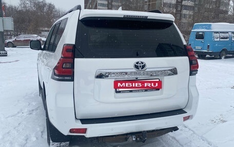 Toyota Land Cruiser Prado 150 рестайлинг 2, 2018 год, 5 450 000 рублей, 5 фотография