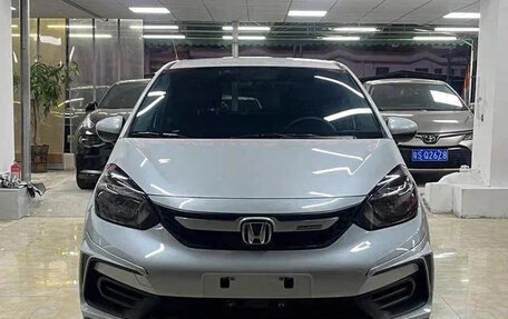 Honda Fit, 2021 год, 930 000 рублей, 2 фотография