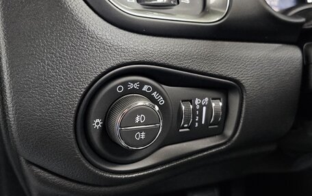 Jeep Renegade I рестайлинг, 2022 год, 1 812 000 рублей, 14 фотография