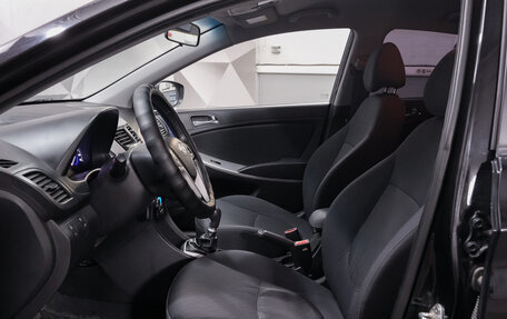 Hyundai Solaris II рестайлинг, 2011 год, 696 000 рублей, 9 фотография