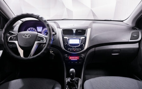 Hyundai Solaris II рестайлинг, 2011 год, 696 000 рублей, 10 фотография