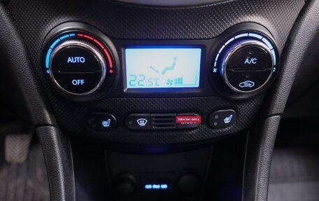 Hyundai Solaris II рестайлинг, 2011 год, 696 000 рублей, 17 фотография