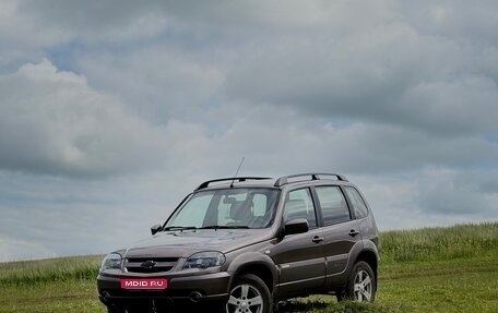 Chevrolet Niva I рестайлинг, 2016 год, 680 000 рублей, 1 фотография