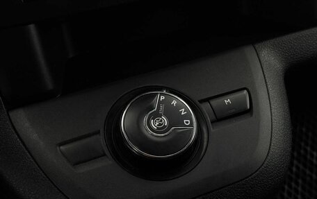 Peugeot Traveller I, 2018 год, 1 980 000 рублей, 18 фотография