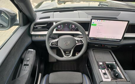 Volkswagen Teramont, 2025 год, 6 400 000 рублей, 25 фотография