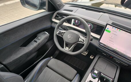 Volkswagen Teramont, 2025 год, 6 400 000 рублей, 24 фотография