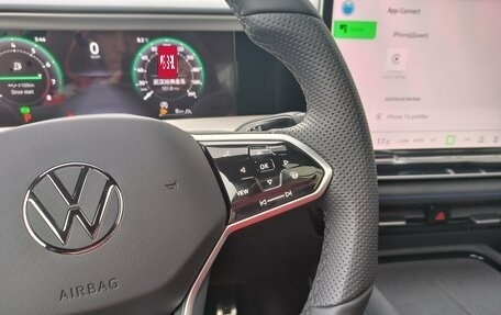 Volkswagen Teramont, 2025 год, 6 400 000 рублей, 38 фотография