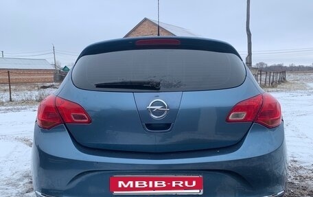 Opel Astra J, 2013 год, 650 000 рублей, 4 фотография