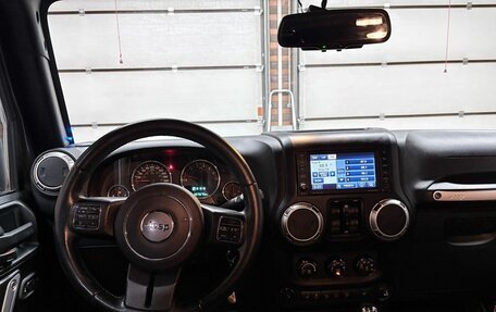 Jeep Wrangler, 2016 год, 3 400 000 рублей, 12 фотография