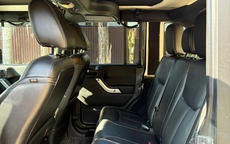 Jeep Wrangler, 2016 год, 3 400 000 рублей, 26 фотография