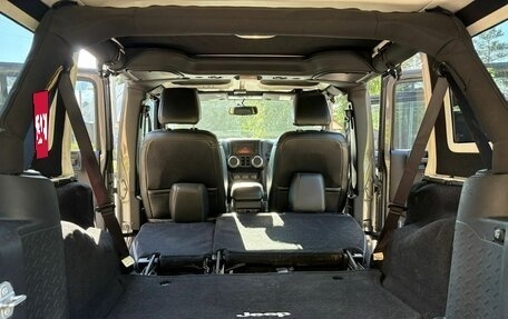 Jeep Wrangler, 2016 год, 3 400 000 рублей, 19 фотография