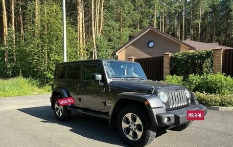Jeep Wrangler, 2016 год, 3 400 000 рублей, 23 фотография