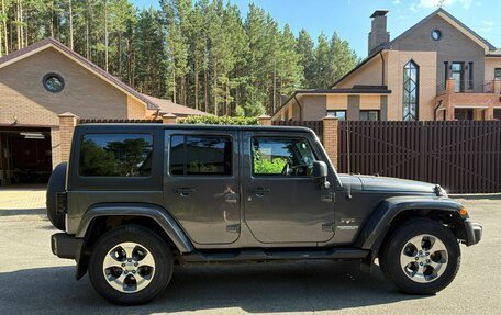 Jeep Wrangler, 2016 год, 3 400 000 рублей, 31 фотография