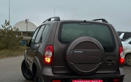 Chevrolet Niva I рестайлинг, 2016 год, 680 000 рублей, 5 фотография