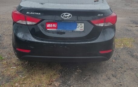 Hyundai Elantra V, 2014 год, 890 000 рублей, 3 фотография