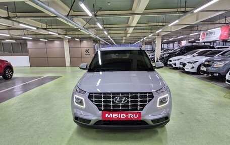 Hyundai Venue I, 2022 год, 1 630 000 рублей, 2 фотография