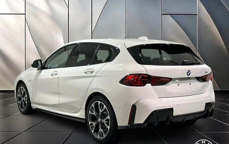 BMW 1 серия, 2025 год, 6 000 000 рублей, 2 фотография